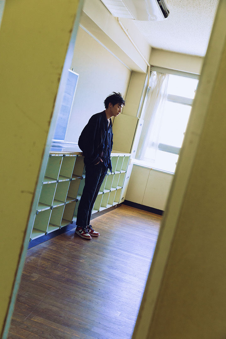 SHORT ZIP FLIGHT JACKET black