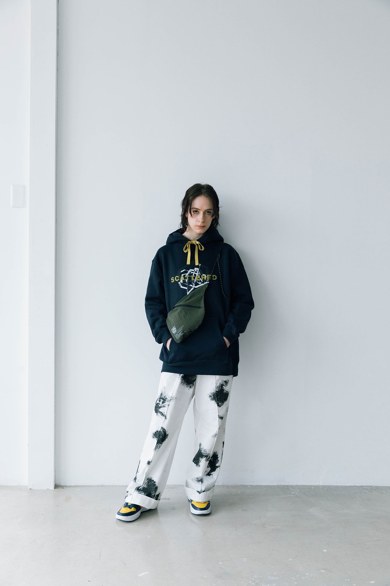 "SCATTERED" P/O PARKA navy