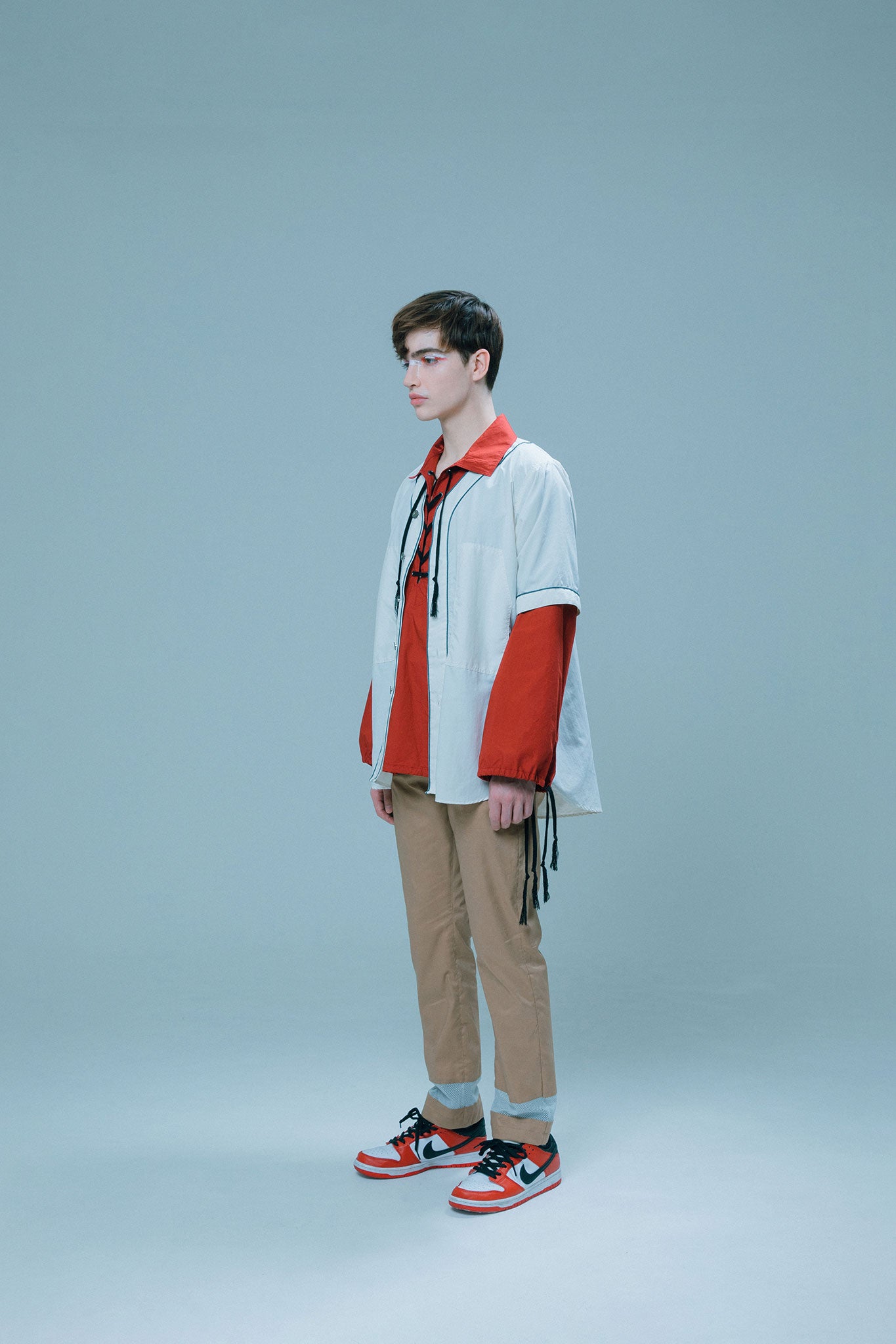 LACE UP SHIRT red
